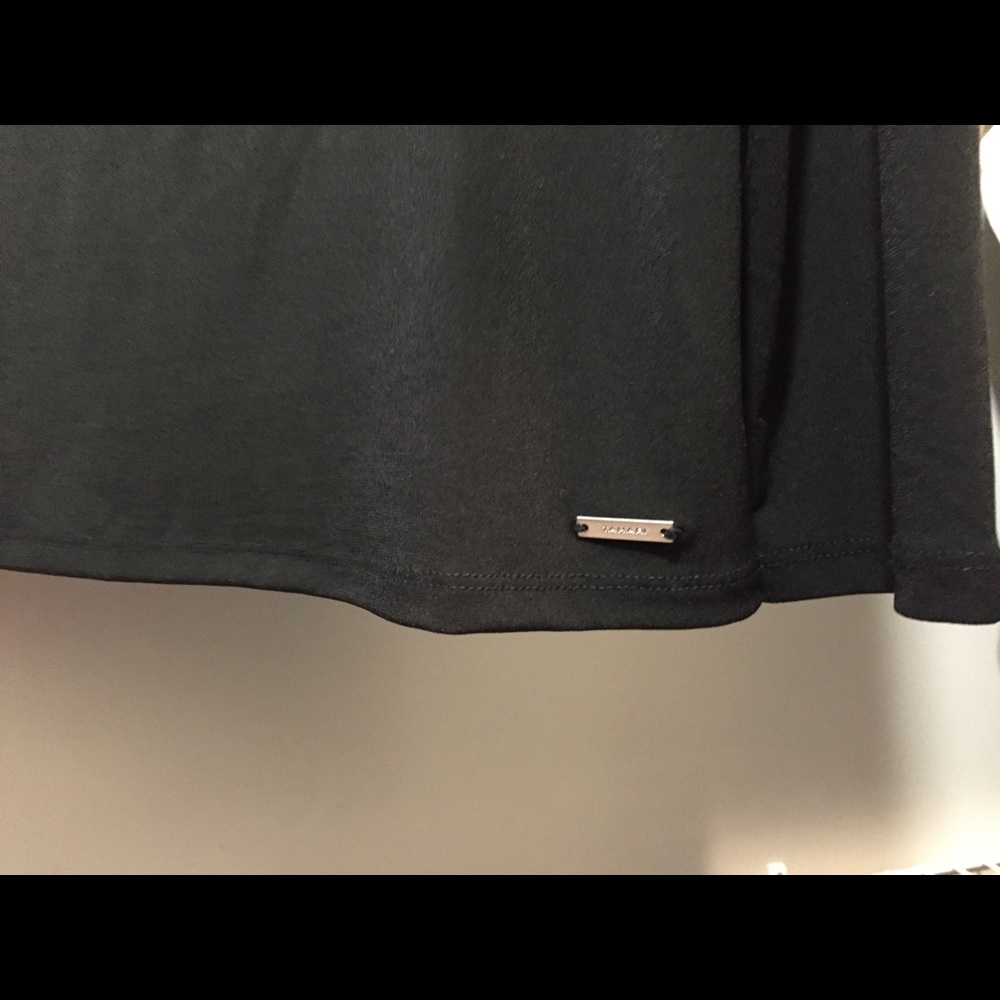 Women’s Tahari Brand Black Blouse w/ Metal Accents - Picture 7 of 8